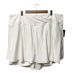 NWT Torrid White Skort Crossover Waistband Skirted Bike Shorts, Size 4X (26)